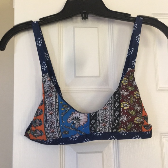 Multi colored bikini - Picture 3 of 4